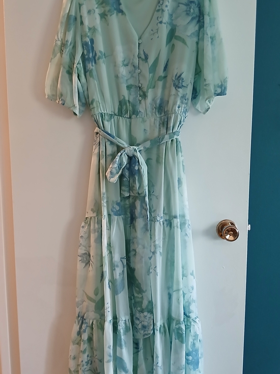 Suzy Shier Dresses & Skirts - Light Aqua Floral Tiered Maxi Dress